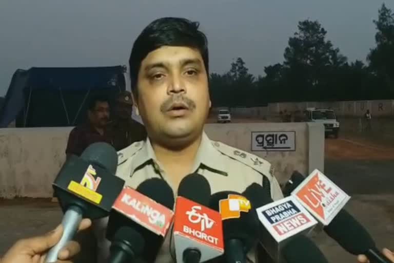 ପ୍ରମୁଖ ପର୍ଯ୍ୟଟନସ୍ଥଳୀ ଗୋପାଳପୁର