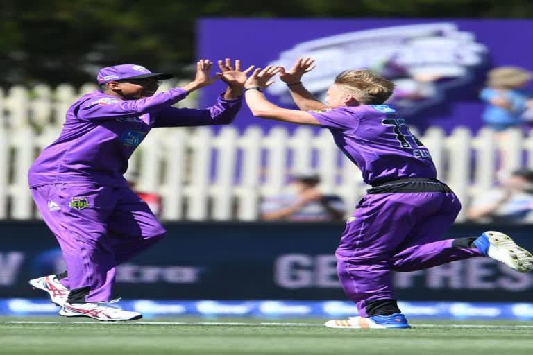 Hobart Hurricanes won by 7 wkts