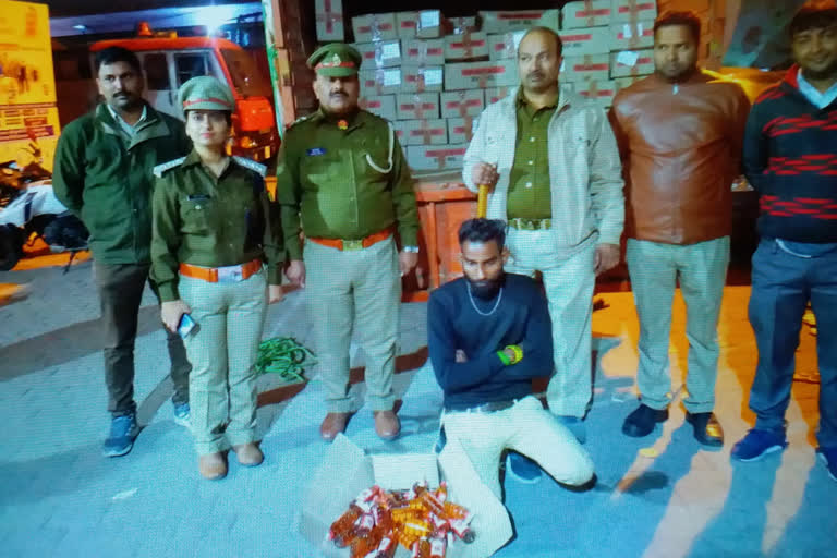 illegal alcohol seized in Ghaziabad