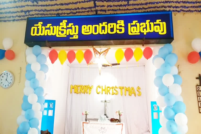 Christmas celebrations are glorious in the Temple of Paul at parkal