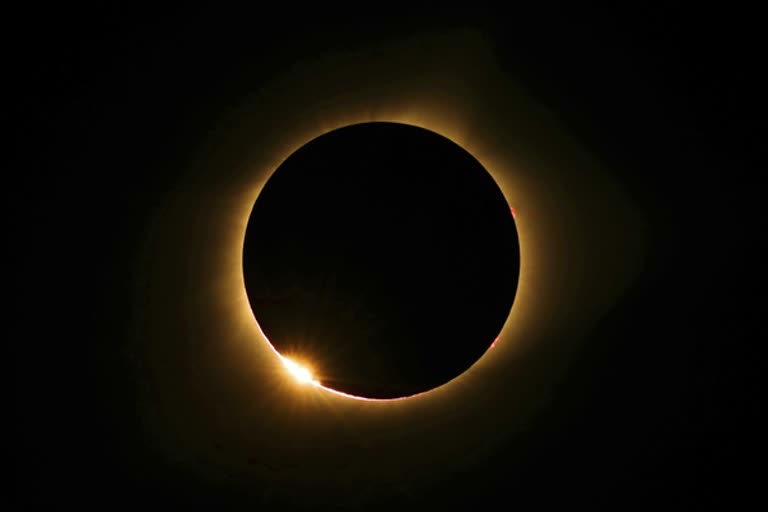 Rare annular solar eclipse on 26 December