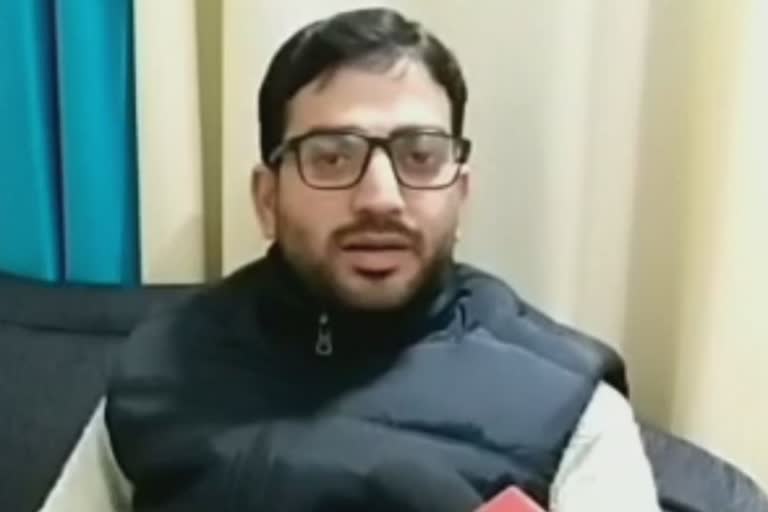 MLA Vishal Nehria praised etv bharat program khabra pahada ri, ईटीवी भारत के कार्यक्रम 'खबरां पहाड़ां री' की विधायक विशाल नेहरिया ने की तारीफ