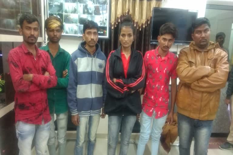 mahi gang arrested by botad police