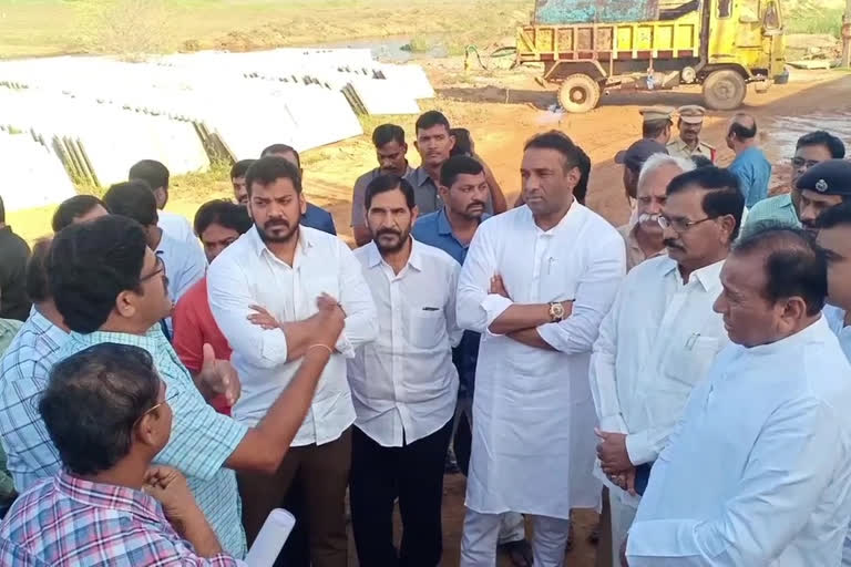 Ministers inspected the sangam Barrage