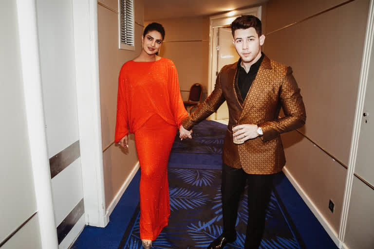 Priyanka gets 'batmobile' as Xmas gift from hubby Nick