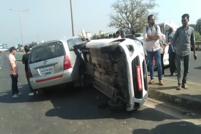 car-accident-on-mumbai-ahmedabad-road-in-palghar