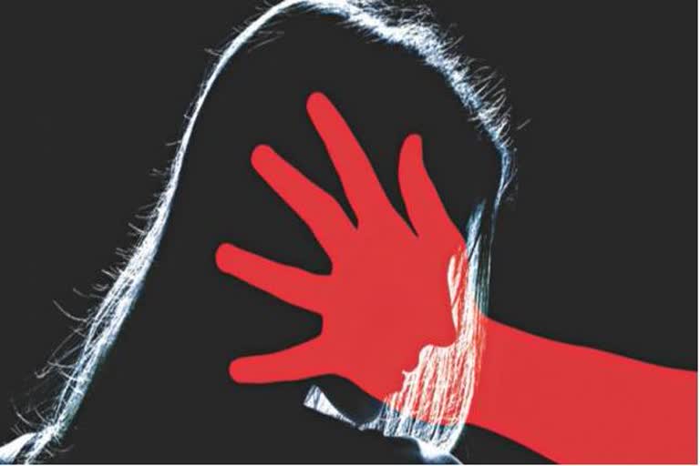 minar-girl-rape-inside-bus-in-madhya-pradesh-two-arrested