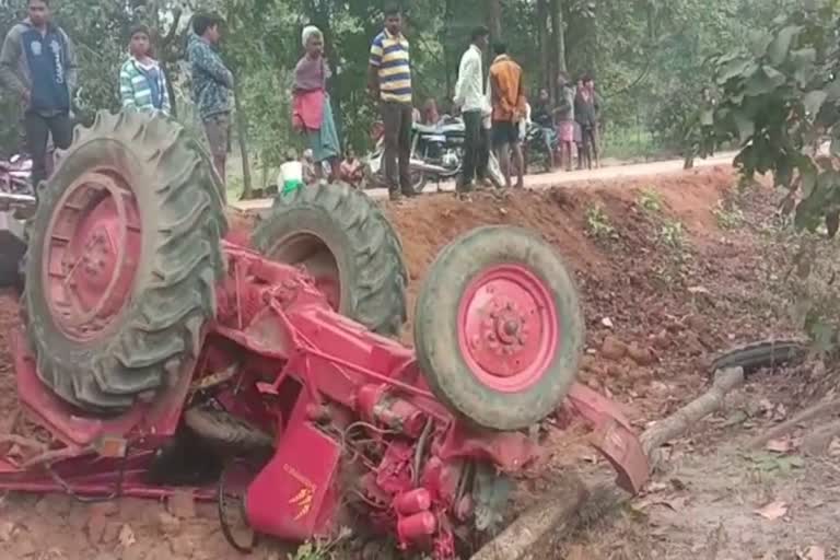 one died in road accident in kondagaon