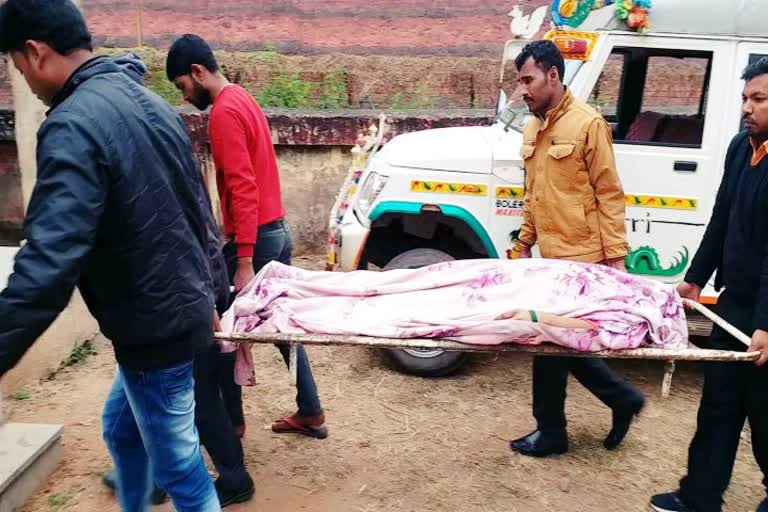 Woman commits suicide in Latehar, Latehar police, dowry harassment, dowry news in jharkhand, लातेहार में महिला ने की आत्महत्या, लातेहार पुलिस, दहेज प्रताड़ना