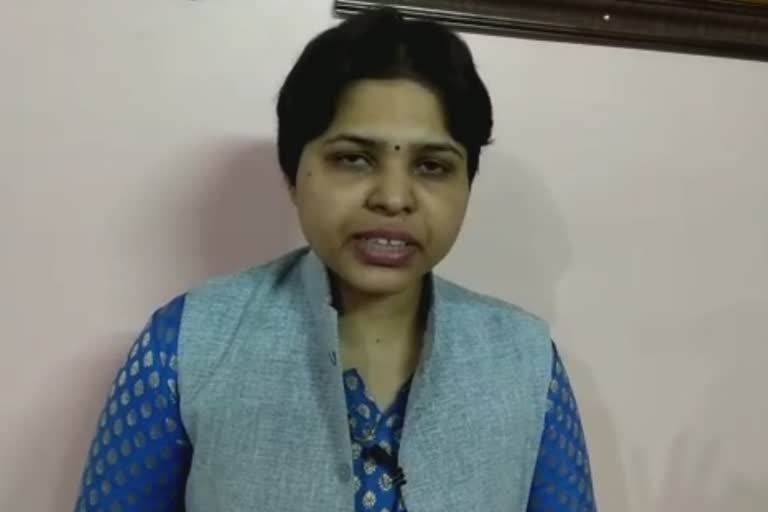 trupti desai Ralegan Siddhi visit