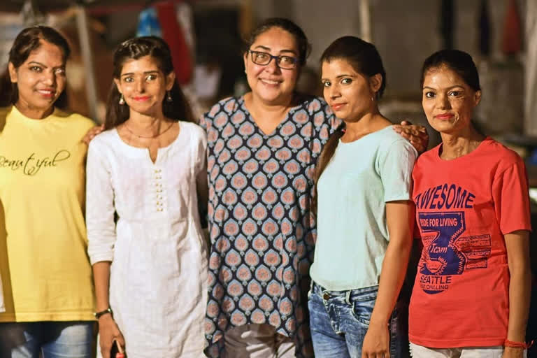 Meghna Gulzar casts real acid attack survivors in Chhapaak