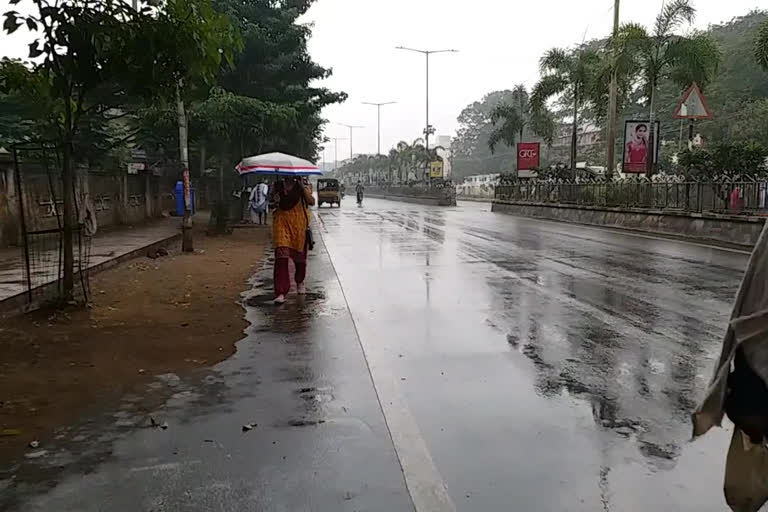 sudden rain in kakinada