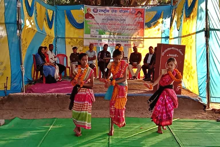 NSS camp organized in Penderwa village of janjgir champa