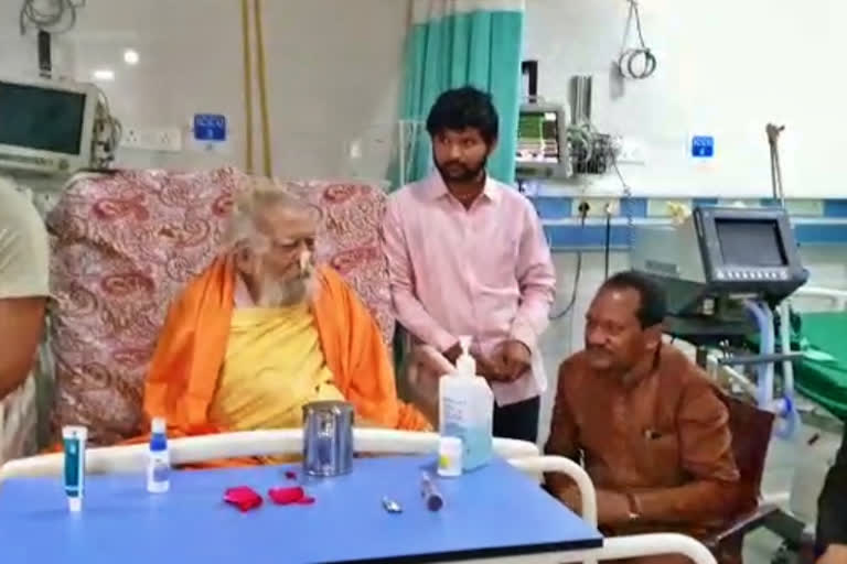 Banjara society Dharmaguru, Banjara society Dharmaguru RamaRao Maharaj, Dharmaguru RamaRao Maharaj Health Stable, RamaRao Maharaj Health news, ಬಂಜಾರಾ ಸಮಾಜ ಧರ್ಮಗುರು, ಬಂಜಾರಾ ಸಮಾಜ ಧರ್ಮಗುರು ರಾಮರಾವ್ ಮಹಾರಾಜ್, ಧರ್ಮಗುರು ರಾಮರಾವ್ ಮಹಾರಾಜ್ ಆರೋಗ್ಯ ಸ್ಥಿರ, ರಾಮರಾವ್ ಮಹಾರಾಜ್ ಆರೋಗ್ಯ ಸುದ್ದಿ,