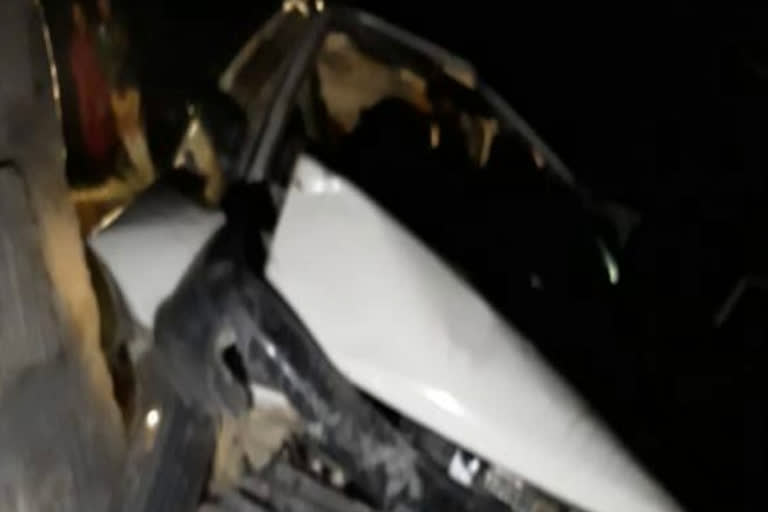 car rolled over at yadadri three people injured