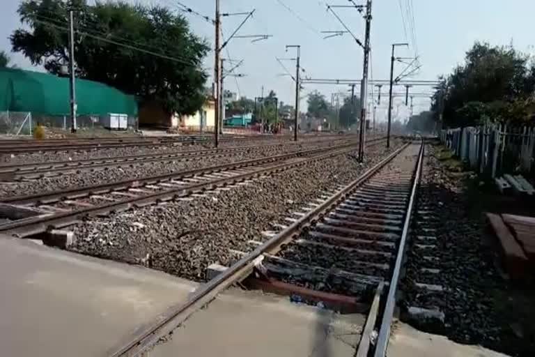 old woman died at rail line