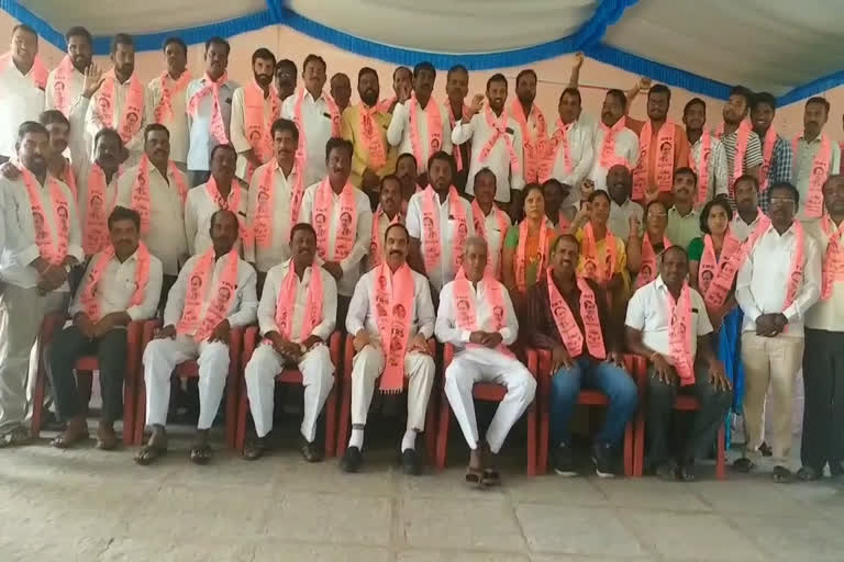 trs party activists meeting on muicipal elections at dubbaka in siddipet district