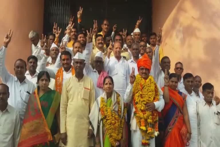 bjp-won-maximum-seats-of-panchayat-samiti-in-latur