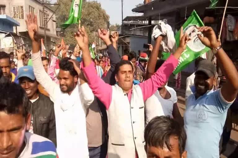 JMM winning procession