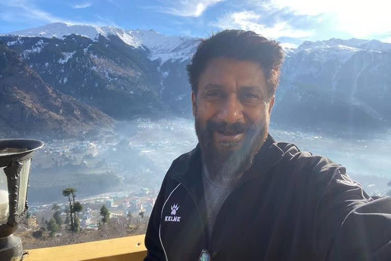 Vivek Agnihotri to finish script of The Kashmir Files in Himalayas