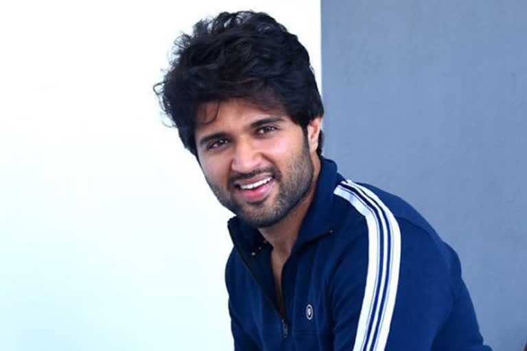 vijay-deverakonda-revealed-that-he-wants-to-stole-this-from-yash