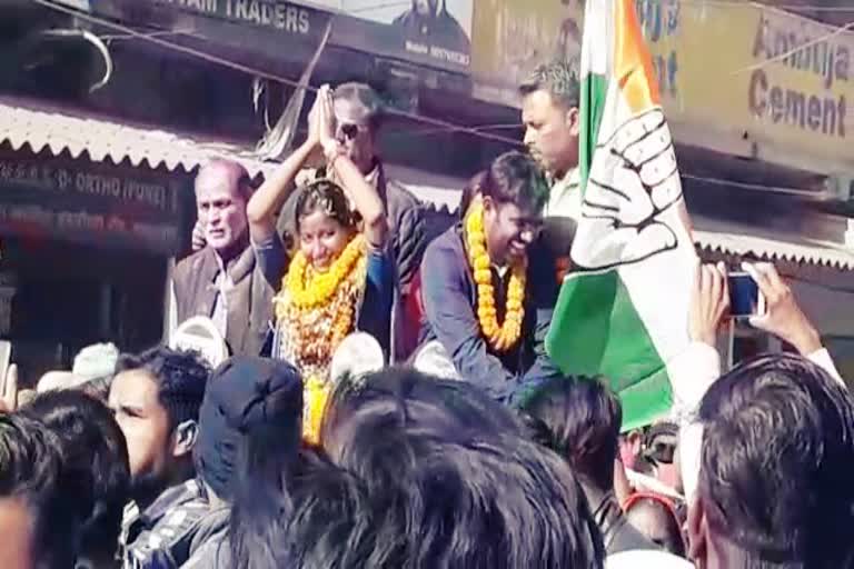 Congress MLA Amba Prasad, big news of Jharkhand, victory procession, कांग्रेस विधायक अंबा प्रसाद, झारखंड की बड़ी खबरें, विजय जुलूस