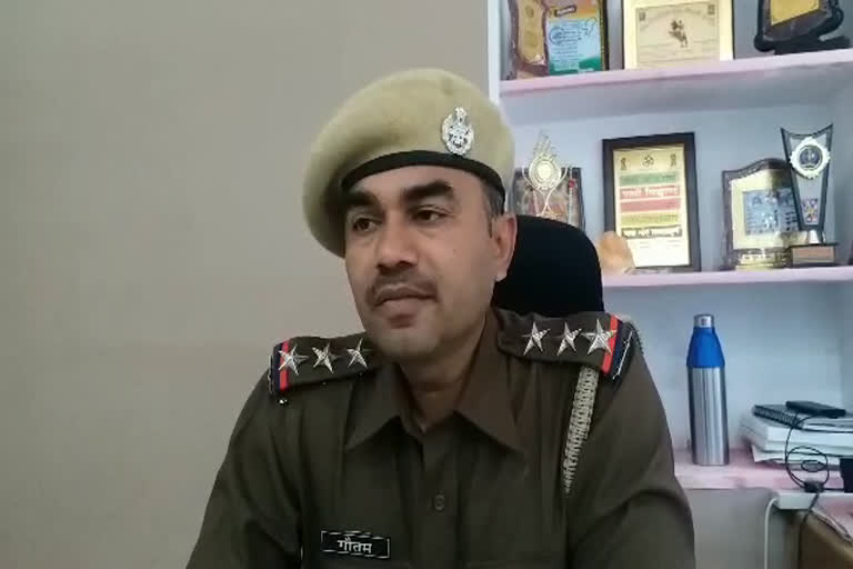 rajasthan news, नए साल में जिस्मफरोशी, पुलिस ने किया भंडाफोड़, दलाल ने बुलाई लड़कियां, पाली में जिस्मफरोशी का धंधा, pali news