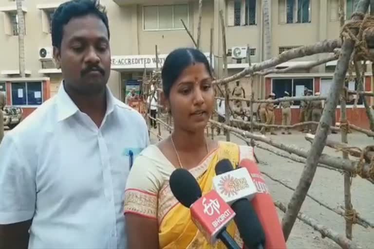 22 year old lady elected as a councilor in ayothiyapatnam  22 வயது கவுன்சிலர்  மிகக்குறைந்த வயதில் கவுன்சிலர்  சேலம் மாவட்டச் செய்திகள்  அயோத்தியாபட்டணம் பட்டதாரி பெண் கவுன்சிலராக வெற்றி  salem local body election results