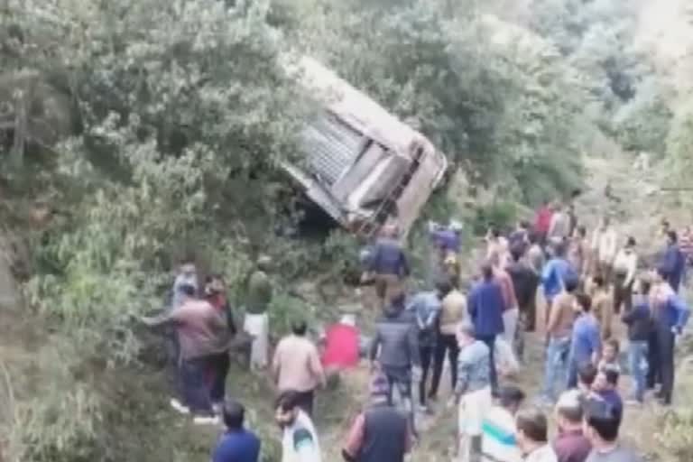 10 killed, 36 injured as bus falls into gorge in J-K's Rajouri district