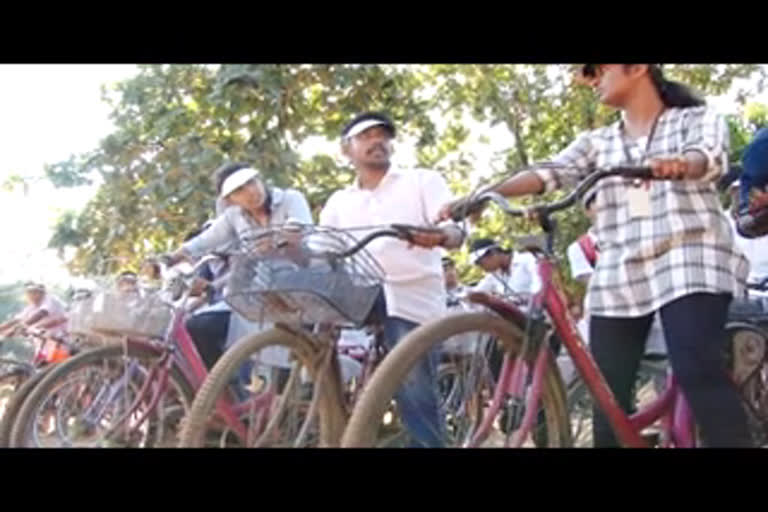 Kothamangalam MA college students to conduct cycle rally  ഭൂമി സംരക്ഷിക്കൂ, സൈക്കിൾ ഉപയോഗിക്കൂ; സൈക്കിൾ റാലിയുമായി വിദ്യാർഥികൾ