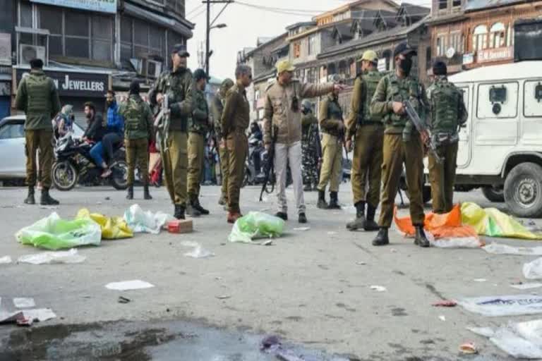 j-k-grenade-attack