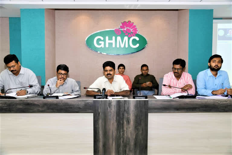 ghmc commissioner lokesh kumar review on illegal constructions