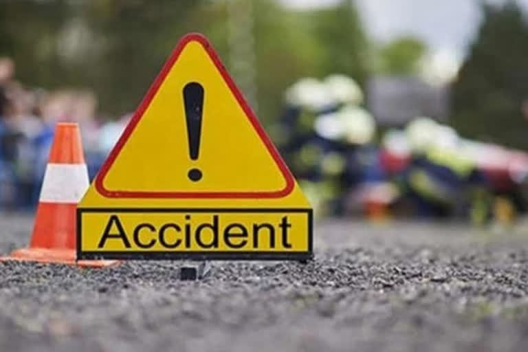 child severely injured by a road accident