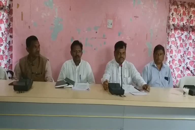 bangladeshi refuge in malkangiri, malkangiri latest news, bjp pressmeet in malkangiri, ମାଲକାନଗିରିରେ ବିଜେପିର ସାମ୍ବାଦିକ ସମ୍ମିଳନୀ, ମାଲକାନଗିରି ଲାଟେଷ୍ଟ ନ୍ୟୁଜ୍‌, ମାଲକାନଗିରିରେ ବାଂଲାଦେଶୀଙ୍କୁ ମିଳିବ ସରକାରୀ ସୁବିଧା