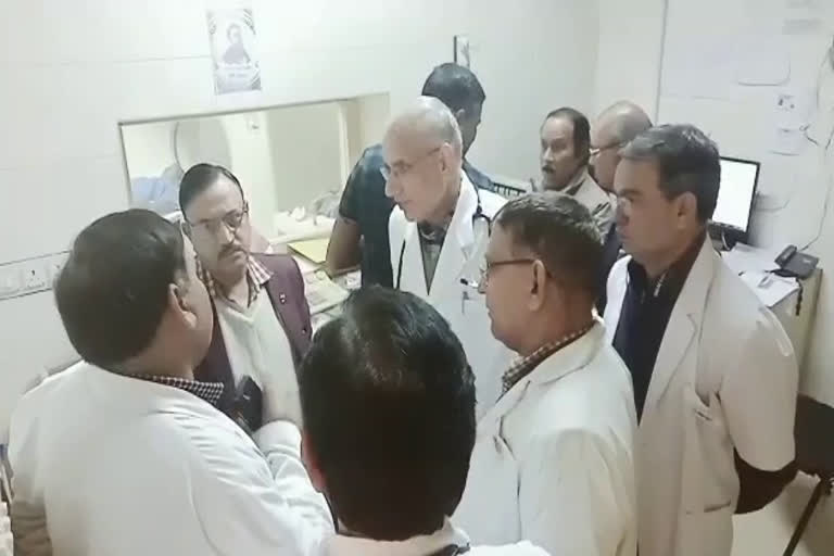 सीकर चिकित्सा विभाग , Sikar Medical Department,  सीकर अस्पताल में निरीक्षण ,  चिकित्सा विभाग का निरीक्षण,  Medical department inspection