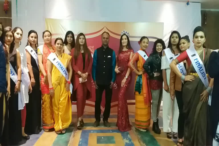 जयपुर में ब्यूटी कांटेस्ट,  वीआ मिस एंड मिसेज इंडिया 2020,  Beauty contest in jaipur,  Via Miss and Mrs. India 2020