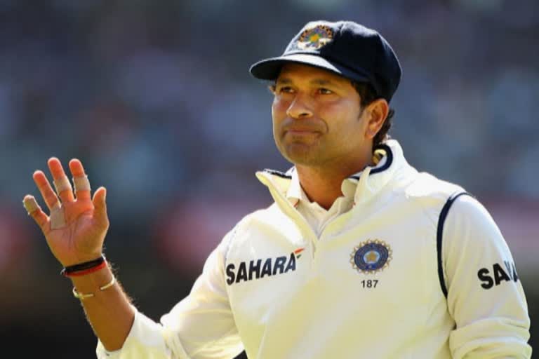 Sachin opposes 4 day Test Series