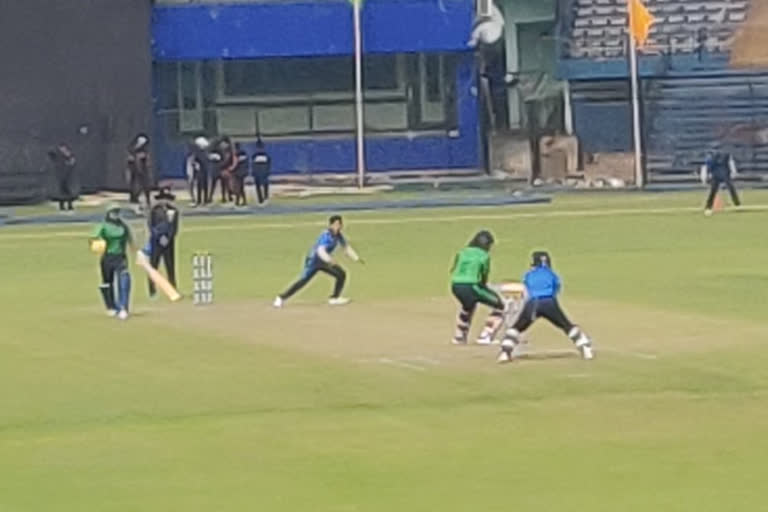 India B Won by 4 Runs against India C