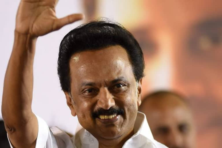 DMK boycotts Governor's address; walks out of TN Assembly