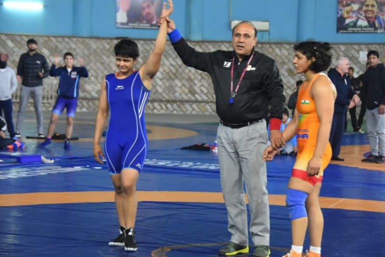 sonam malik defeated sakshi malik i