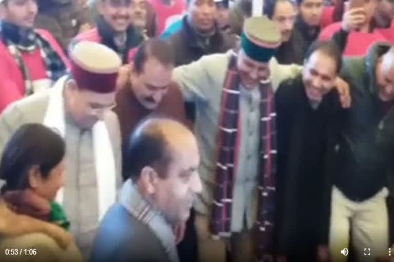 CM Jairam Thakur celebrate his birthday with ministers