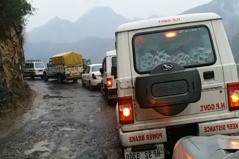 Traffic Jam on Sainz Basantpur road