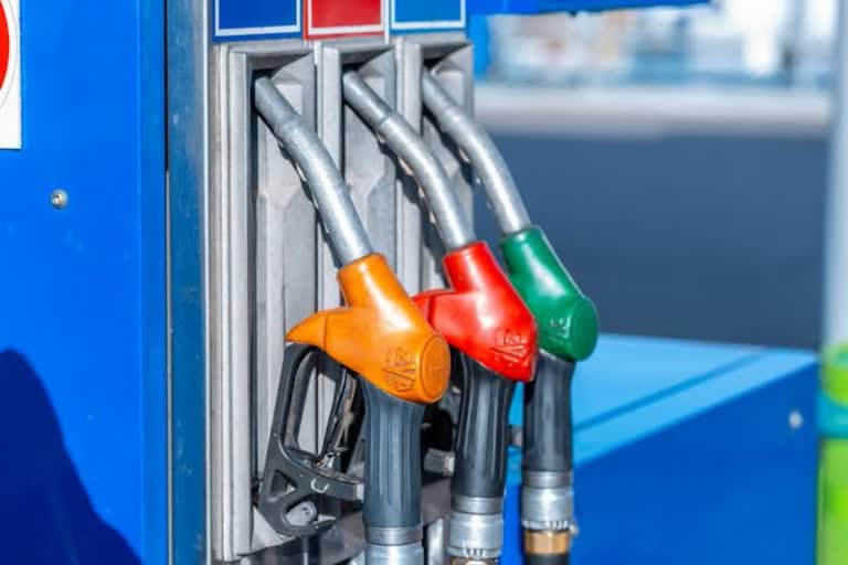 Petrol prices up 15 paisa, diesel by 17 paisa as crude hits USD 70 mark