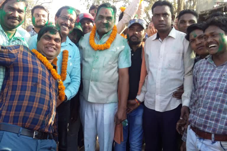 Pritam Agarwal becomes Nagar Panchayat President in dhabhara