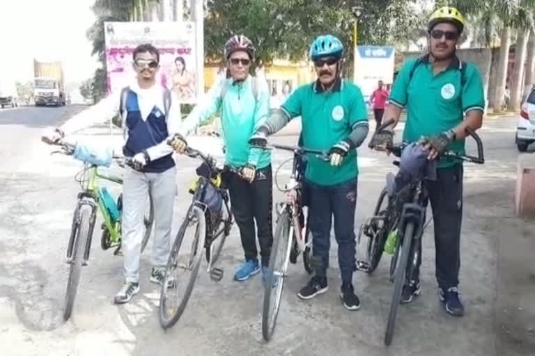 bicycle-ride-to-a-bird-meeting-journey-from-wardha-to-alibaug