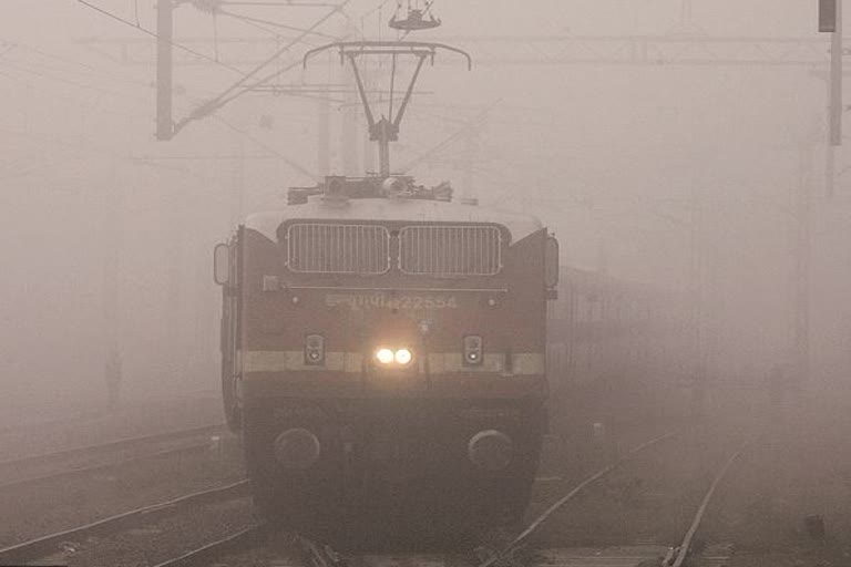 delhi train, delhi update