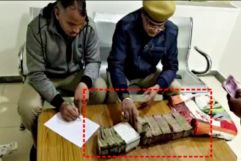 hawala money found in Chaksu, hawala money found in car, चाकसू में हवाला के पैसे, चाकसू में हवाला के 57 लाख रुपए