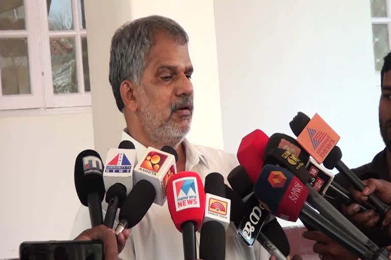 Flood relief  avoiding kerala  A vijayaraghavan  Political revenge  പ്രളയ ദുരിതാശ്വാസം  രാഷ്ട്രീയ പകപോക്കല്‍  എൽഡിഎഫ് കൺവീനർ എ.വിജയരാഘവൻ