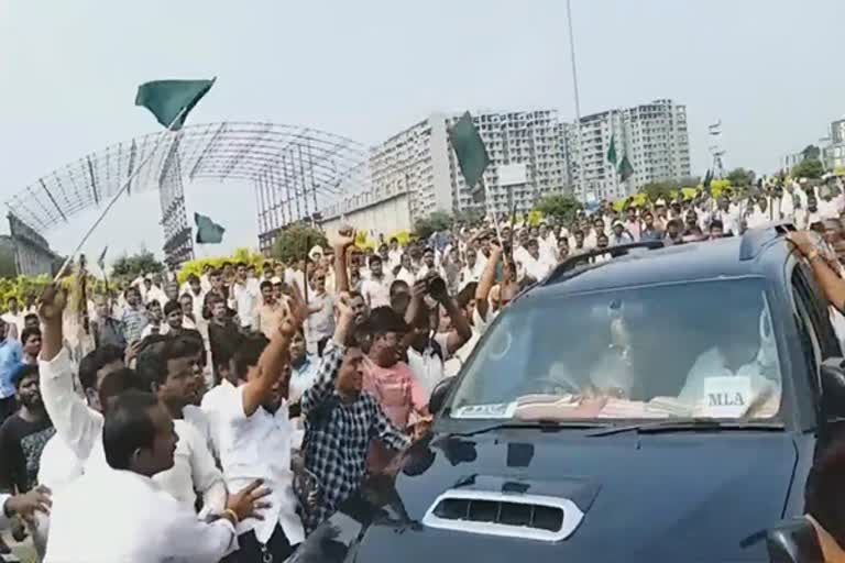 YCP MLA's car pelted in Amaravat