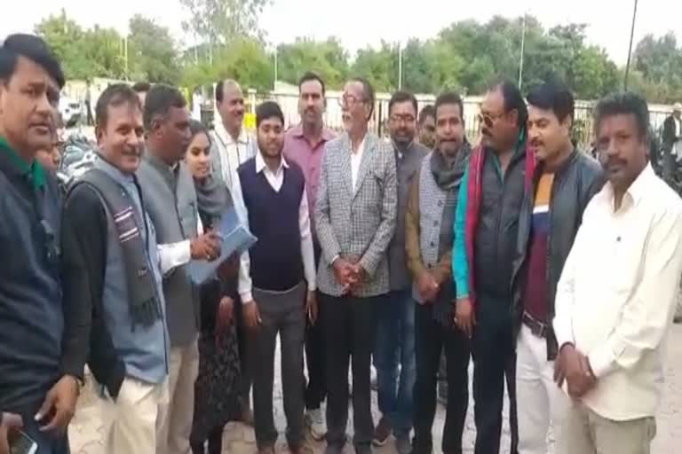 clash between nagar palika president and mla